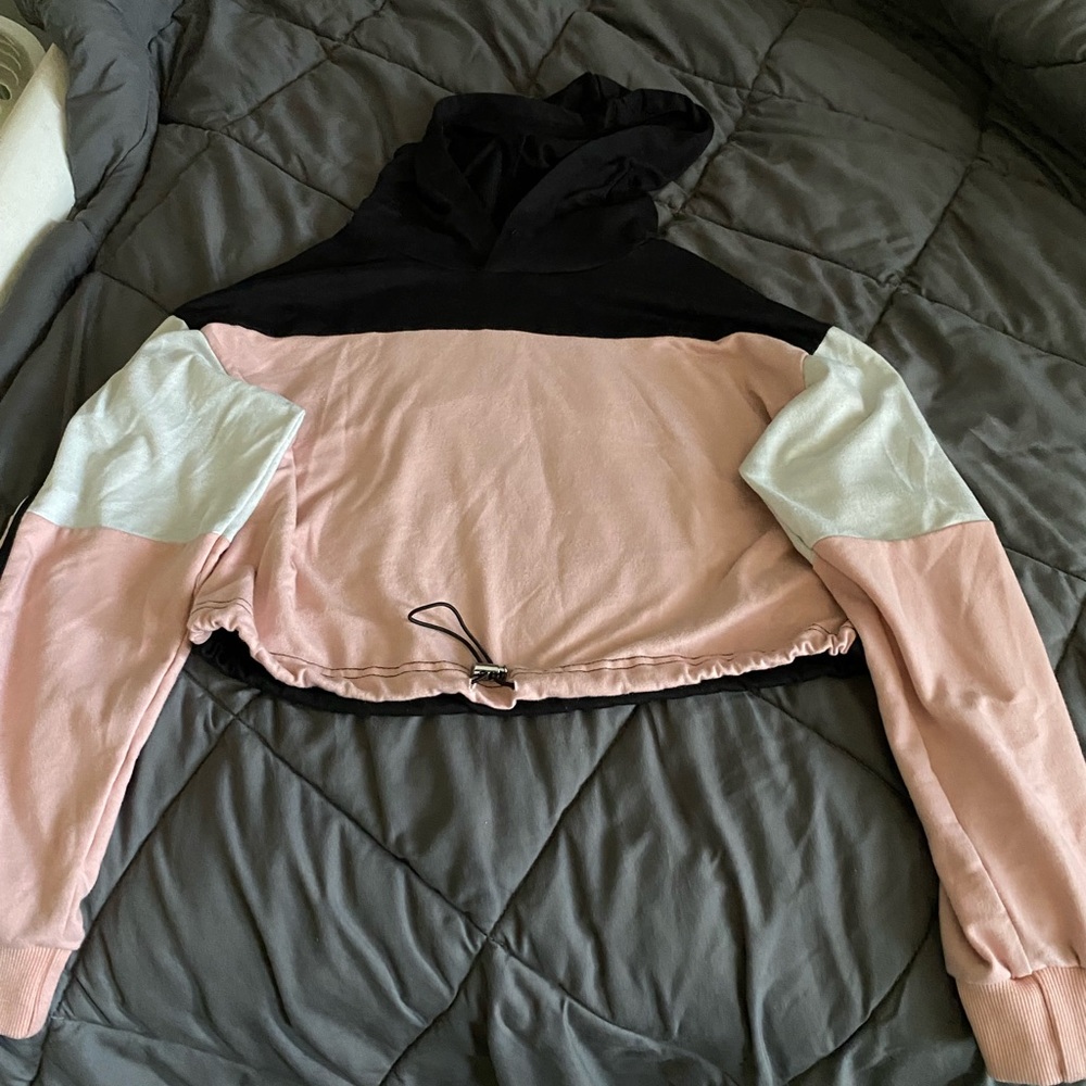 Multicolored Cropped Sweatshirt